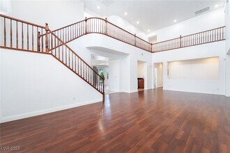 9592 Staff Ln in Las Vegas, NV - Building Photo - Building Photo