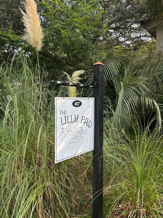 407 12th Ave S in Myrtle Beach, SC - Foto de edificio