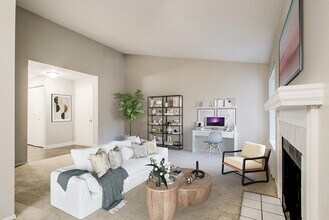 Martha Lake in Lynnwood, WA - Building Photo - Building Photo