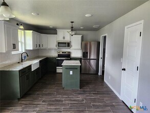 2574 Belle Hubbard Trl in Belton, TX - Building Photo - Building Photo