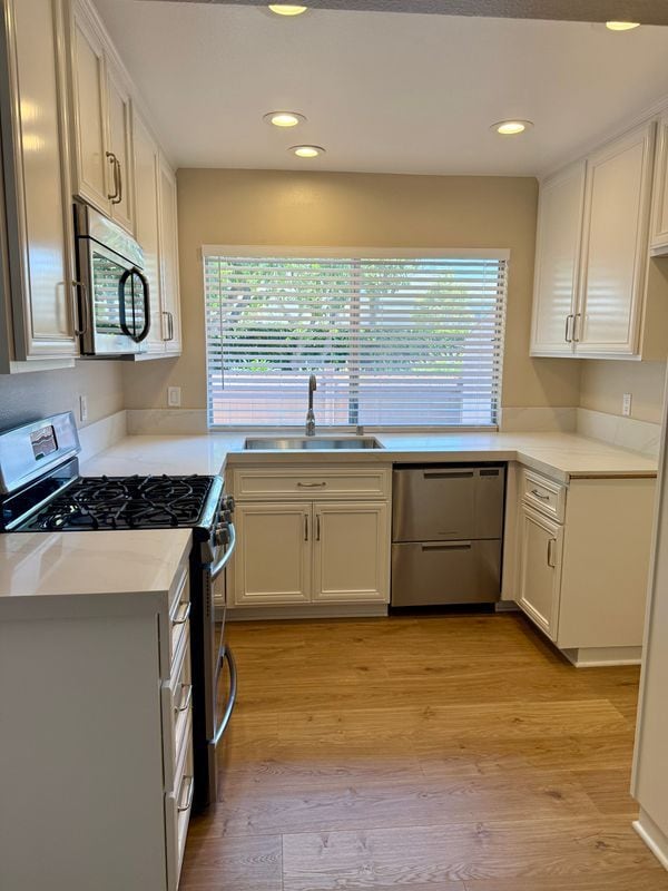 1715 N Gilbert St in Fullerton, CA - Building Photo - Building Photo