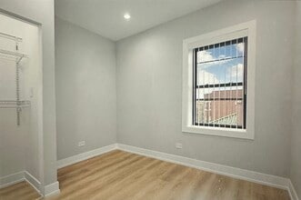 1551 W Juneway Ter, Unit 1 in Chicago, IL - Foto de edificio - Building Photo
