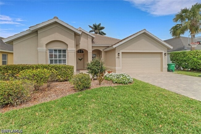 6984 Burnt Sienna Cir in Naples, FL - Building Photo - Building Photo