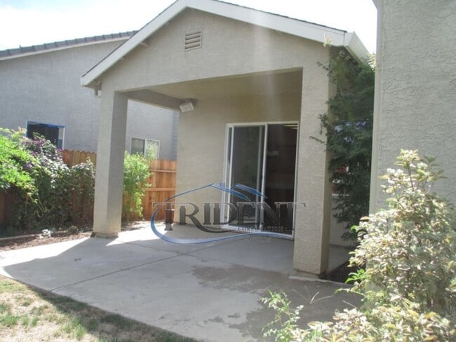 601 Carpenter Way in Wheatland, CA - Building Photo - Building Photo