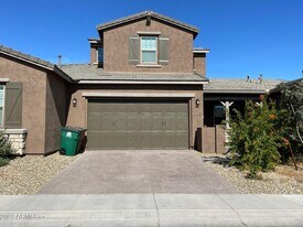 14030 W Desert Flower Dr in Goodyear, AZ - Building Photo