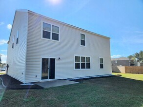 418 Blue Elderberry Run in Moncks Corner, SC - Building Photo - Building Photo