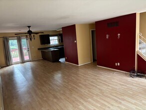 7925 Ridge Ave in Philadelphia, PA - Building Photo - Building Photo