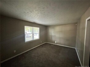 6539 Amanda Cir in Fayetteville, NC - Building Photo - Building Photo
