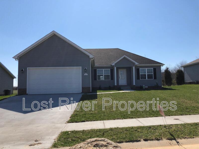 381 Paige Ave in Bowling Green, KY - Building Photo