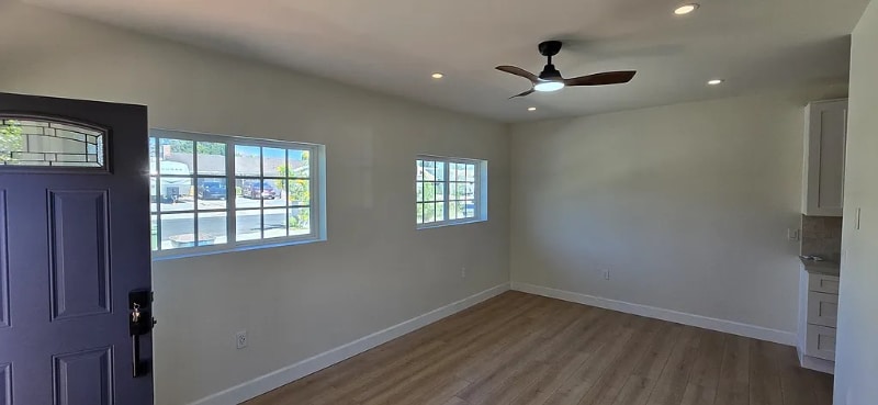 21214 Merridy St in Los Angeles, CA - Building Photo