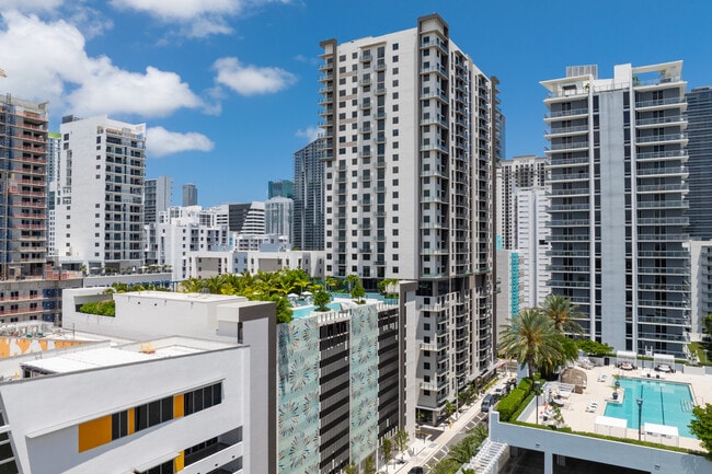 Magnus Brickell in Miami, FL - Building Photo - Building Photo