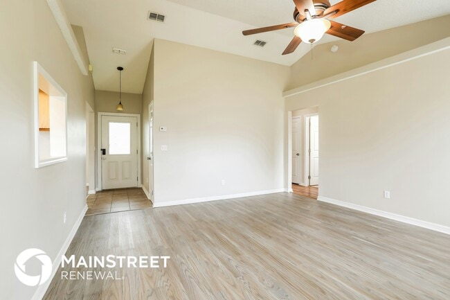 property at 2944 Whirlaway Ct
