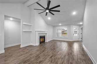 330 Palm St in Bentonville, AR - Building Photo - Building Photo