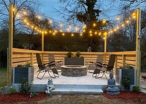 9 Clay St SE in Atlanta, GA - Building Photo