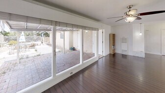 5157 Ewing St in San Diego, CA - Building Photo