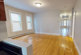 11a Beacon St in Somerville, MA - Building Photo - Building Photo
