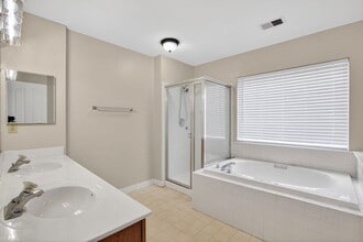 9880 Moffit Pl in Waldorf, MD - Building Photo - Building Photo