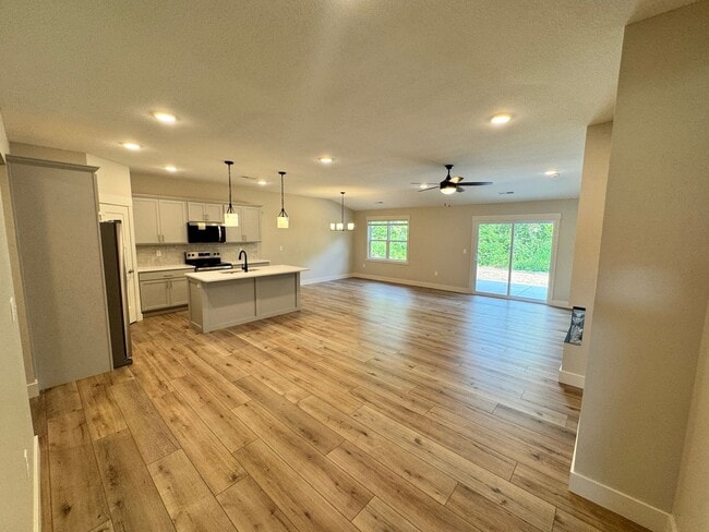 property at 4639 Pierce Dr