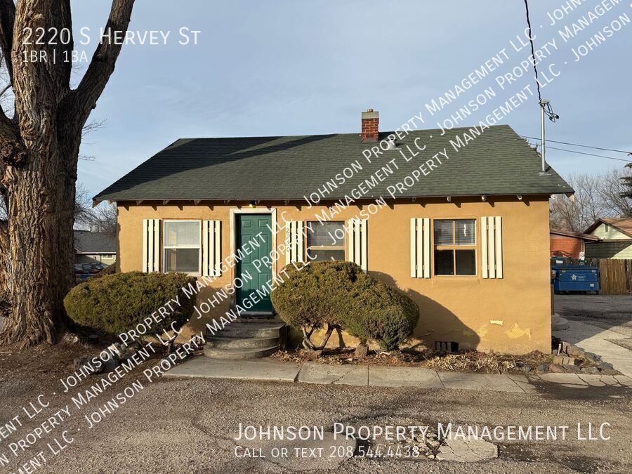 2220 S Hervey St in Boise, ID - Building Photo