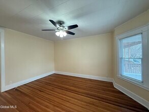 278 Manning Blvd in Albany, NY - Building Photo - Building Photo