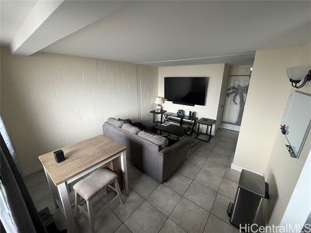 834 Lehua Ave in Pearl City, HI - Foto de edificio