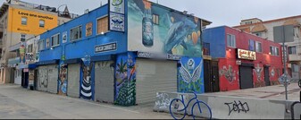 1313 Ocean Front Walk in Los Angeles, CA - Building Photo