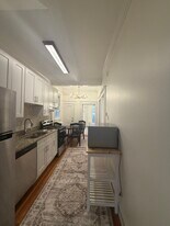 2808 Floyd Ave, Unit A in Richmond, VA - Building Photo