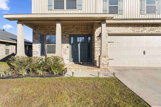 113 Ridgeway Cir in Crestview, FL - Building Photo - Building Photo