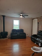 5430 Floraville Rd in Millstadt, IL - Building Photo - Building Photo
