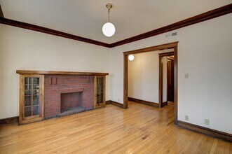 1336 W Waveland Ave in Chicago, IL - Building Photo - Building Photo