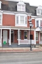 651 W Princess St in York, PA - Building Photo