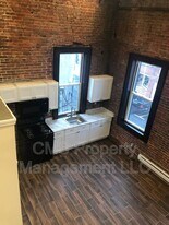 36 W Front St in Keyport, NJ - Building Photo