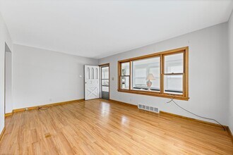 1238 Girard St in Akron, OH - Building Photo - Building Photo