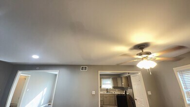 815 Berwood Dr in Jackson, MS - Building Photo - Building Photo