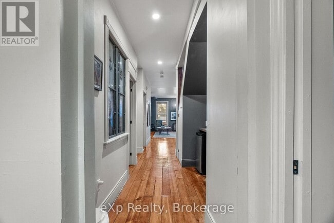 property at 94 Wellington St