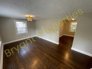 1345 Greenland Ave in Nashville, TN - Building Photo - Building Photo
