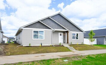 11577 Railway Ave in Rathdrum, ID - Building Photo - Building Photo
