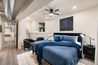 1543 N Claremont Ave in Chicago, IL - Foto de edificio - Building Photo