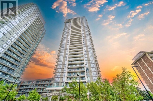 property at 32-2632 Forest Manor Rd