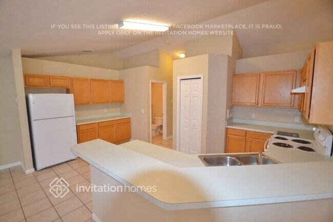 117 Quiet Oak Ct in Davenport, FL - Building Photo - Building Photo