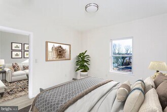 4909 Hamilton Ave in Baltimore, MD - Building Photo - Building Photo
