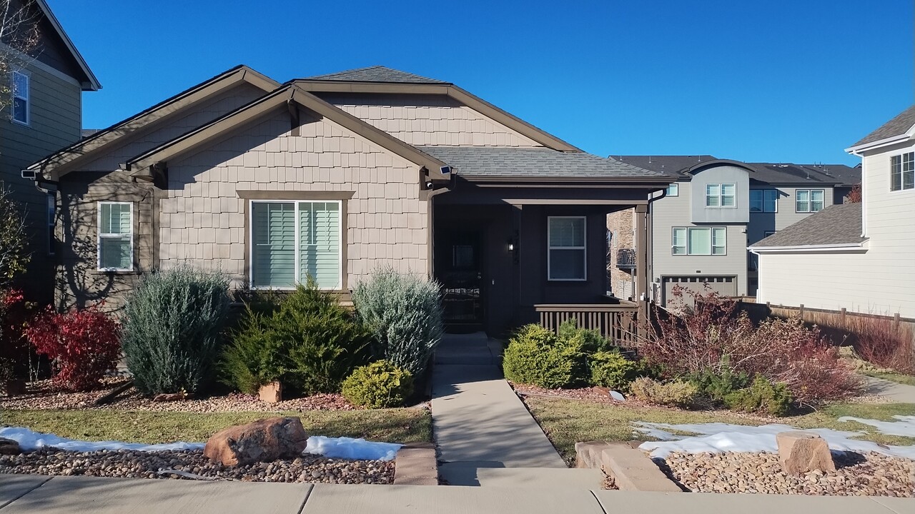 3775 Cadence Dr in Castle Rock, CO - Building Photo