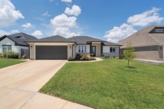 15908 Buffalo Dr in Oklahoma City, OK - Building Photo - Building Photo