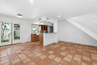 8825 S 48th St in Phoenix, AZ - Building Photo - Building Photo