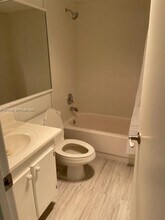 384 Durham Cir in Deerfield Beach, FL - Building Photo - Building Photo