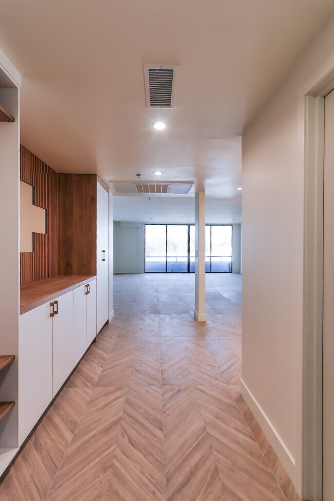 10660 Wilshire Blvd Rentals in Los Angeles, CA