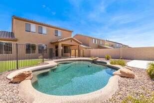 17848 W Summerhaven Dr in Goodyear, AZ - Building Photo