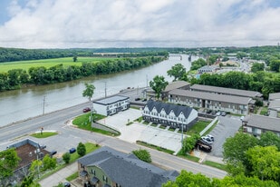 Hickory Grove Blvd - 111 in Clarksville, TN - Building Photo