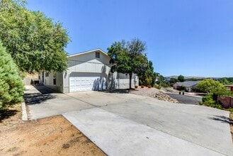 299 Brandon Cir in Prescott, AZ - Building Photo - Building Photo