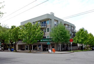 Sherman Apt in Seattle, WA - Foto de edificio - Building Photo